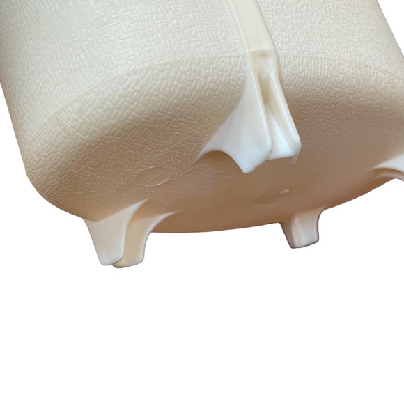 Vintage Trash Can - Picture 6 of 8